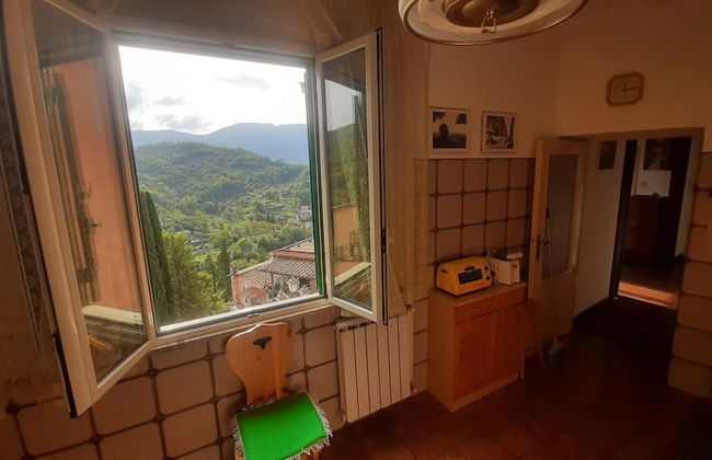 Captivating 1-bed Apartment in Gerano - Photo 12