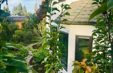 Timeless Elegance-5BR 1930s Home - Photo 34