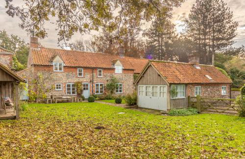 Field Row - Photo 43