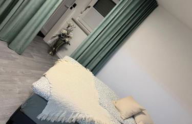 Apartment Hélène mit Doppel- oder 2 Einzelbetten für 2 Personen mit eigenem Eingang -Neubau- - Foto 1