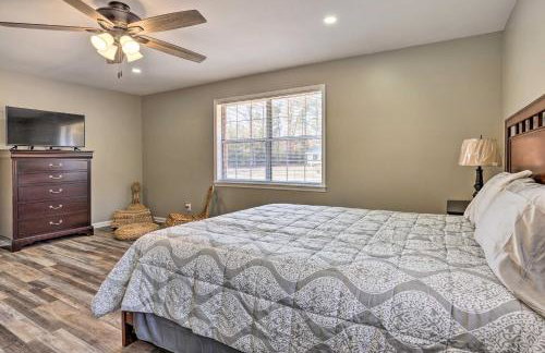 Moncks Corner Home with Yard Near Lake Moultrie - Foto 14