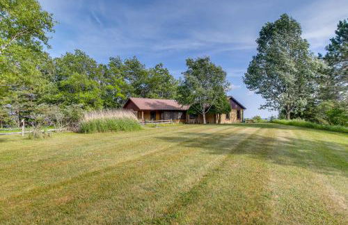 Idyllic Sturgeon Bay Cabin with Fire Pit and View - Photo 39