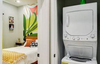 Large 7 Bedrooms Vibrant Art Spacious - Foto 31