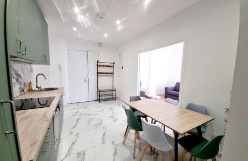 Spacious Family Apartment Near Sea - Nice - Foto 6