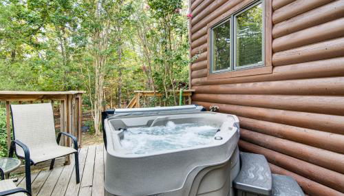 Relax Fireside! Hot Tub Haven on Table Rock Lake - Foto 2