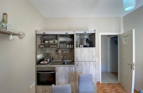 EVITA PHILOXENIA - Photo 33