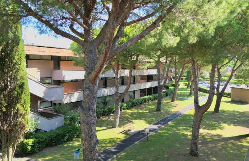 IssTravel, Holiday Homes in Marina di Bibbona from 400 to 900 meters from the sea, apartments 6 beds with private outdoor area - Foto 1