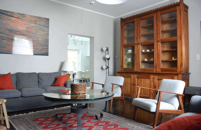 Group Escape by Molignee River - Foto 23