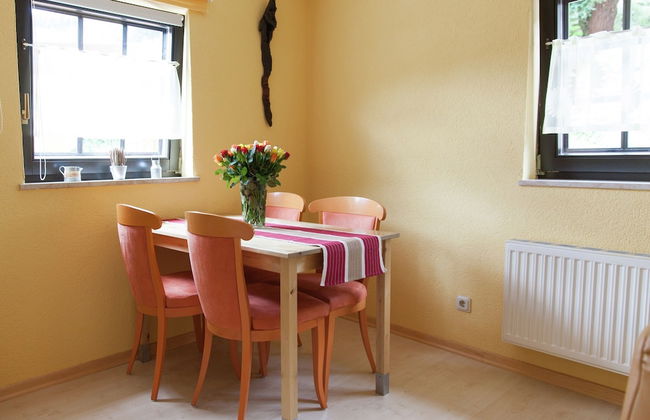 Lavish Apartment in Merschbach near Forest - Foto 16