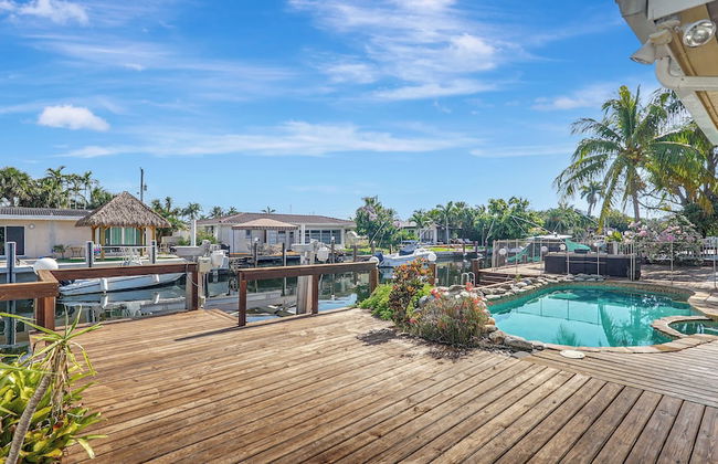 Waterfront Villa Private Pool! - Foto 22