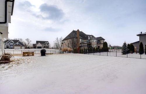 Bring the Family! Suburban Gem in Plainfield - Foto 34