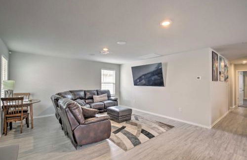 San Antonio Home with Backyard about 10 Mi to Dtwn! - Foto 4