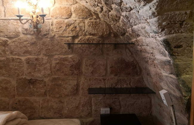 1 Bedroom Studio Double bed Batroun old Souk - Foto 7