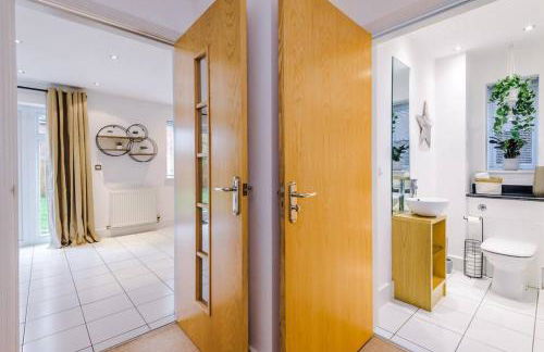 Luxurious Cosy 4BR Home Cheshire - Photo 10