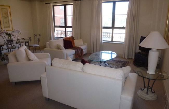 City Escape 2BD in Adelaides East End 2 - Photo 10