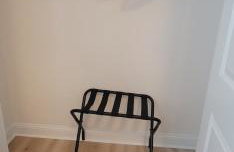 New 2024 Downtown Gem King Bed Smart Home - Foto 24