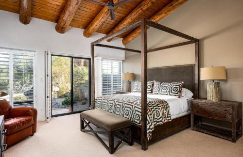 Exclusive Boulders Retreat near Downtown Cave Creek hiking scenic views. - Photo 13