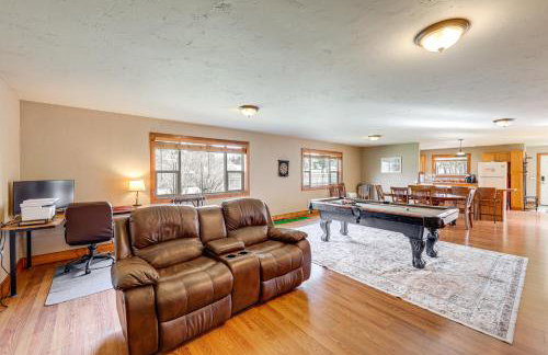 Columbia Falls Private Retreat Pool Table and Deck! - Foto 6