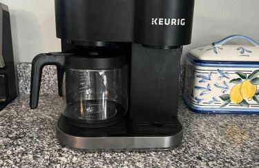 Waterfront Oasis with Private Heated Pool & Dock - Foto 11