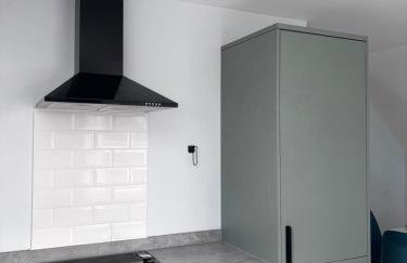 Castle-View Apartment & Free Parking on Site - Foto 14