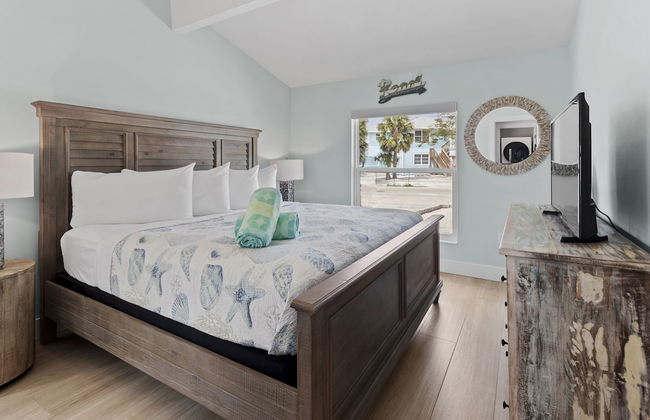 Siesta Key Island Rentals - Photo 29