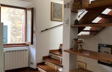 La Casa di Mezzo - The Middle House - Foto 8