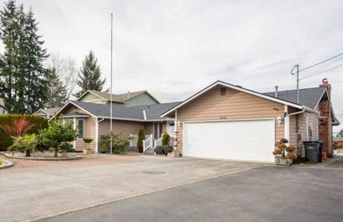 Shiny Rambler House with Spacious Solarium. - Foto 63