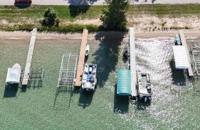 Lil's on the Lake Vintage Cottage on Crystal Lake - Foto 14