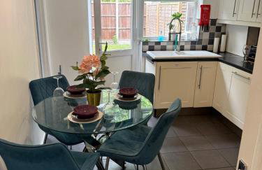 Flamingo Short Lets Greenleys - Foto 1