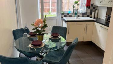 Flamingo Short Lets Greenleys - Foto 1