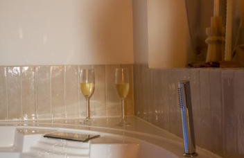 Maison avec balnéo privative & ambiance cinéma - Proche du Mont-Saint-Michel - Foto 4