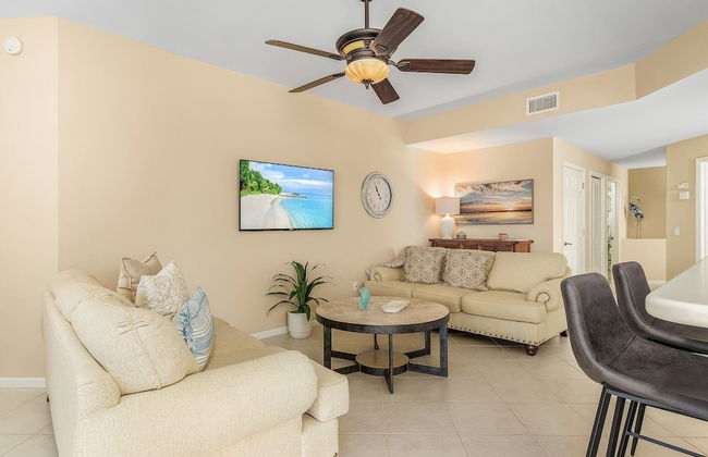 Crown Colony #101 - 16146 Mount Abbey Way 2 Bedroom Condo by RedAwning - Foto 12