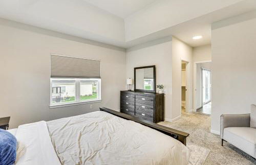 Spacious and Modern Home with Deck in Oregon! - Foto 18