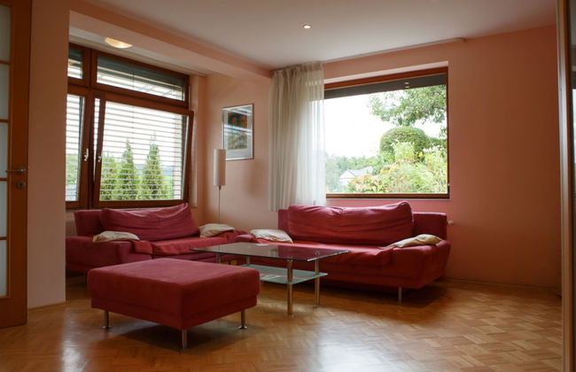 2 bedroom Apartment in Velden am Wörther See with garden and terrace - Photo 4