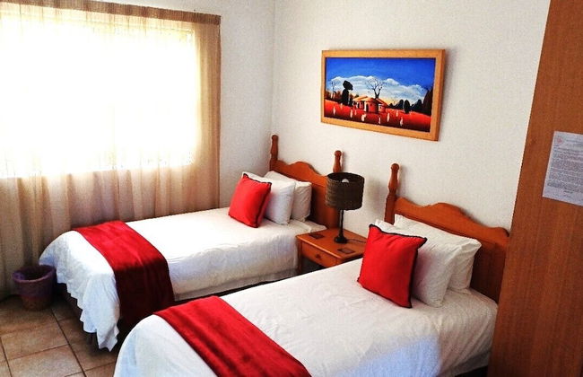 Kleinmond Panorama Holidays - Photo 3