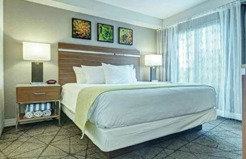 Beautiful Hotel in Desert Rose Resort - 1BD Sleeps - Foto 3