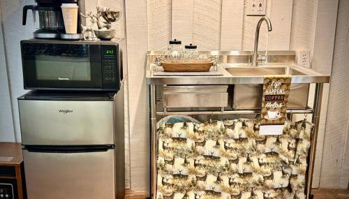 King Suite & Bunkhouse - Deer Camp - WiFi - Grill - Foto 4