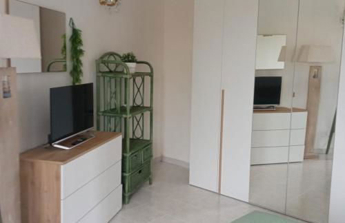 A casa di Frida & Mika - COMODO PUNTO DI SOSTA - Vicino a tutti i servizi - a 20 minuti dall'autostrada - Foto 7