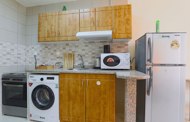 OYO 264 Home Cordoba Palace 607 Studio - Photo 9