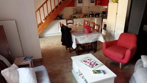 Le calme à la campagne à deux pas de Langeac - Foto 2