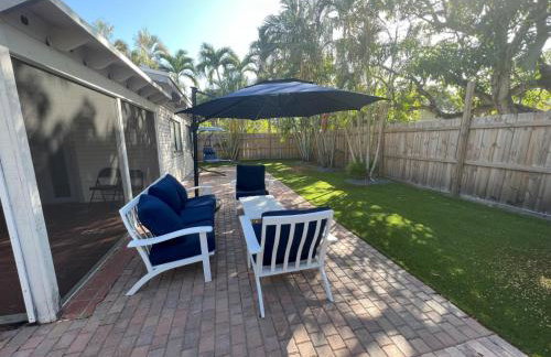 Spacious 3 Bedroom with Beautiful Backyard - Foto 8