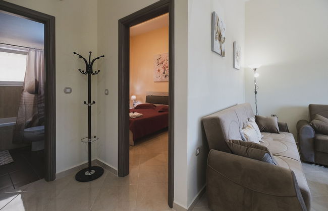 Spacious & New fully equipped Home with Parking - Foto 29