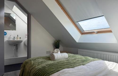 Beautiful 5-Bed East Sussex Home with Hot Tub - Foto 39