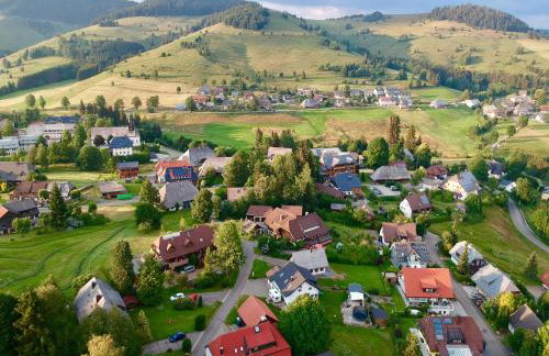 Beautiful Apartment in a Black Forest House With Conservatory - Foto 6