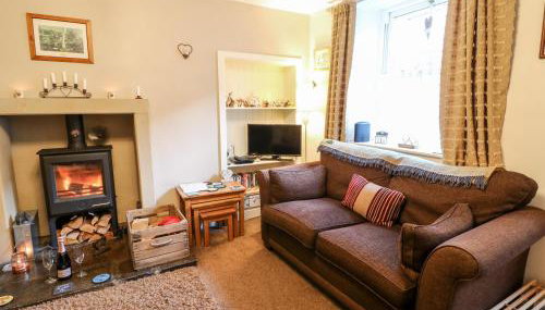 Myrtle Cottage - Photo 4