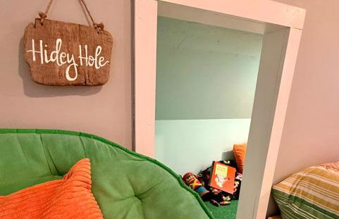 Lucky 8 Camp Cozy Coastal Retreat with Hidey Hole & Family Charm - Foto 13