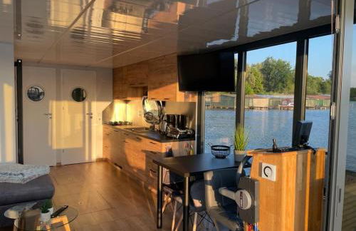 Führerscheinfreies mobiles Hausboot - Foto 6
