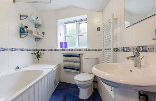 The Cottage - Photo 15