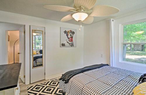 Stylish Dog-Friendly Bungalow Steps to Elk Lake - Foto 16