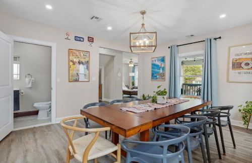 Beautifully Renovated 6BR 2BA 2 Blocks to Beach - Foto 11